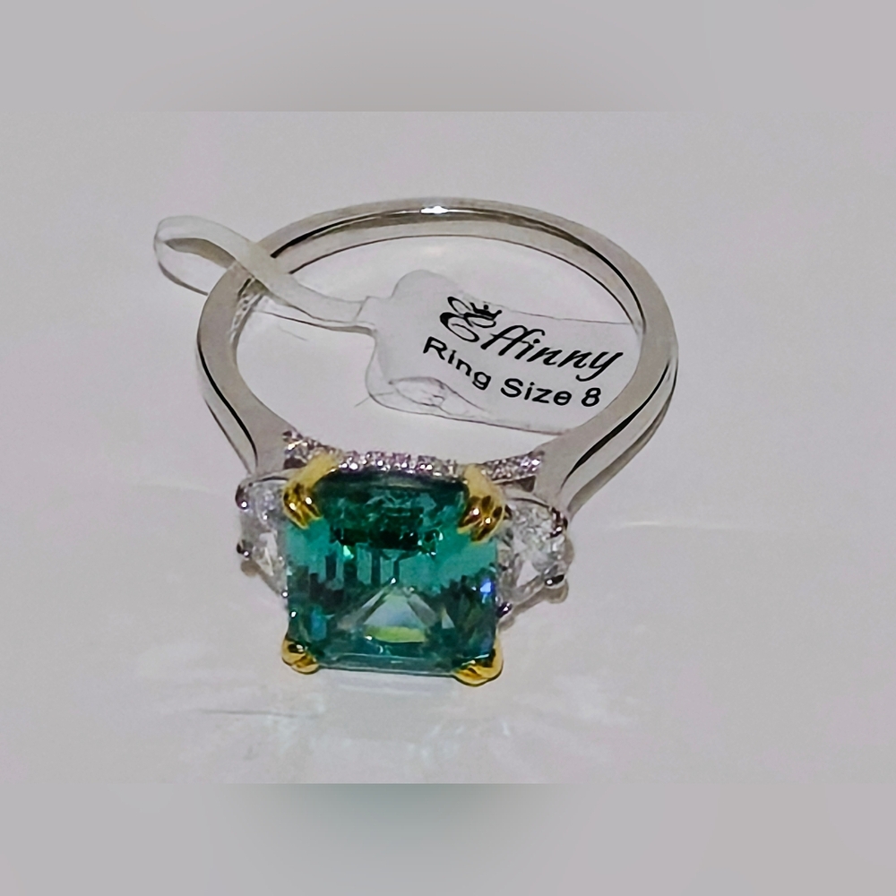 Effinny 2CT Asscher Cut Lab Created Emerald Solitaire Ring (925) Size 8